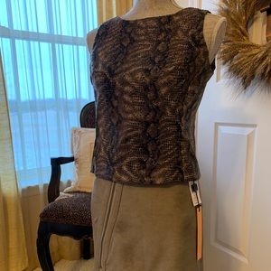 Animal print faux suede w/ glitter detail sz 4P